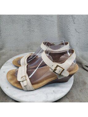 Vionic Shoes Womens Size 8 Noble Laurie White Leather Wedge Sandals